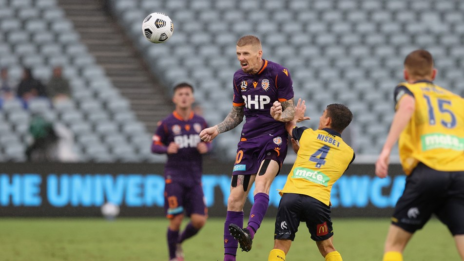 CCM v Glory - Andy Keogh header