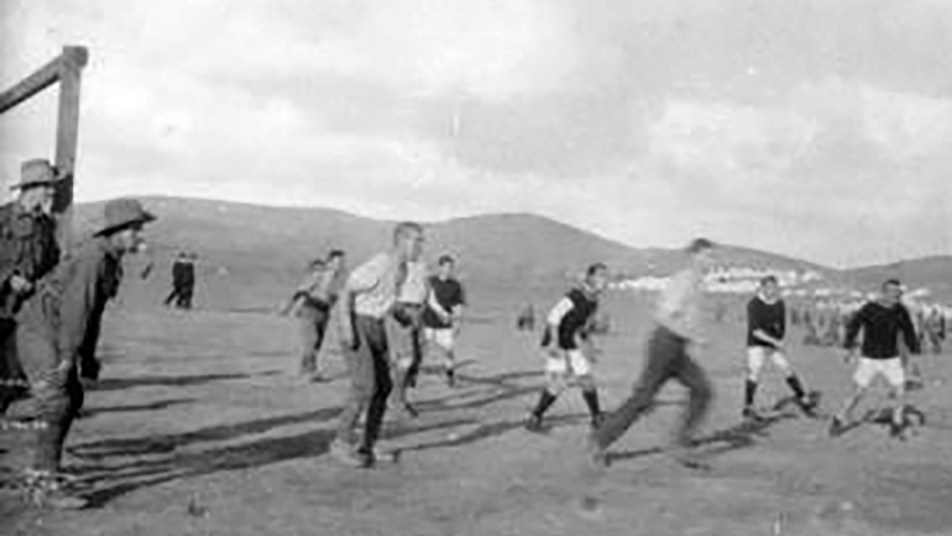 Anzac Day pic - players