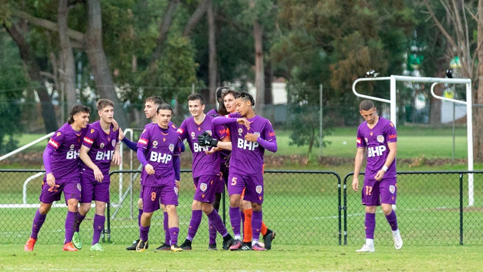 NPL 2021 - Glory v Rockingham - players celebrate