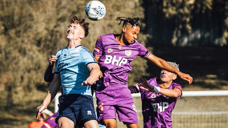 NPL 2021 - Sorrento v Glory - Joseph Forde heading