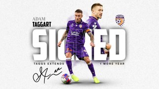 Record-breaker Taggart signs contract extension with hometown club