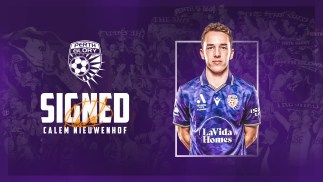 Gifted midfielder Nieuwenhof arrives on season-long loan from Hearts